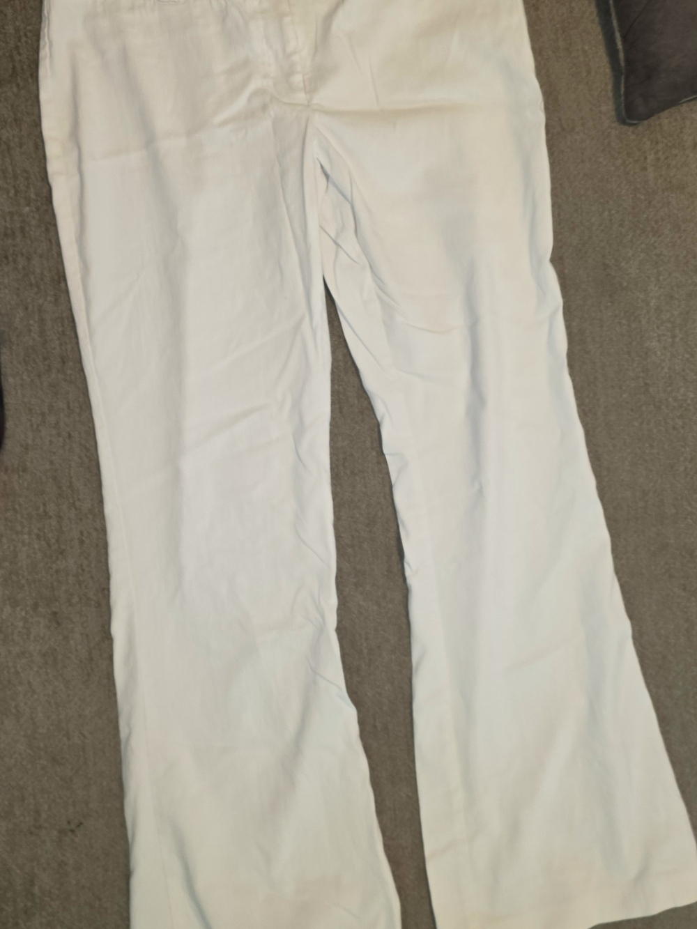 Studio Y White Boot-Cut Women's Pants Size 9/10